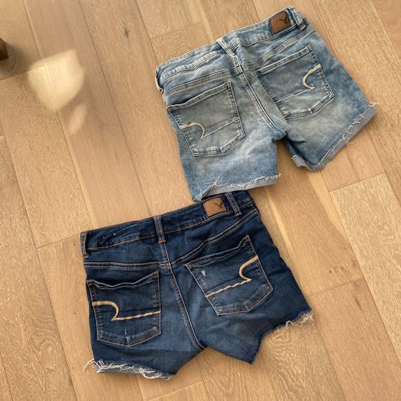 American Eagle high waisted shorts - Picture 3 of 5